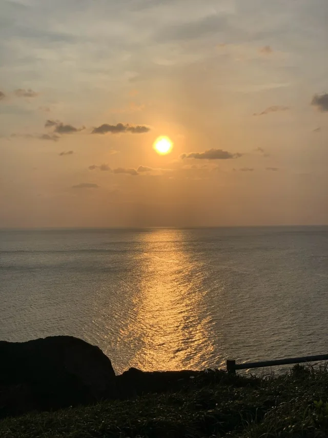 海に沈む夕日
